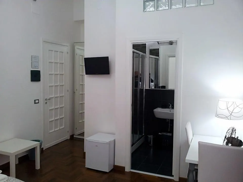 B&B Paolo E Mariella Palermo 2*,